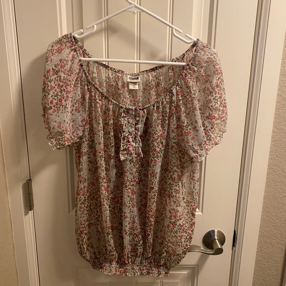 NWT Route 66 Top L Ladies Floral Sheer Blouse 1/4 Button Peasant Shirt Lg Large
